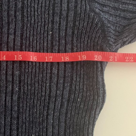 EUC X-treme Gear Vintage 1/4 Zip Blue Sweater Size Medium - Picture 10 of 14